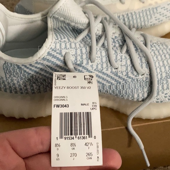 deadstock yeezy boost 350 v2